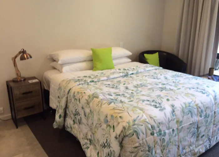 Motels Acacia Lake View