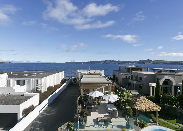 Reef Resort